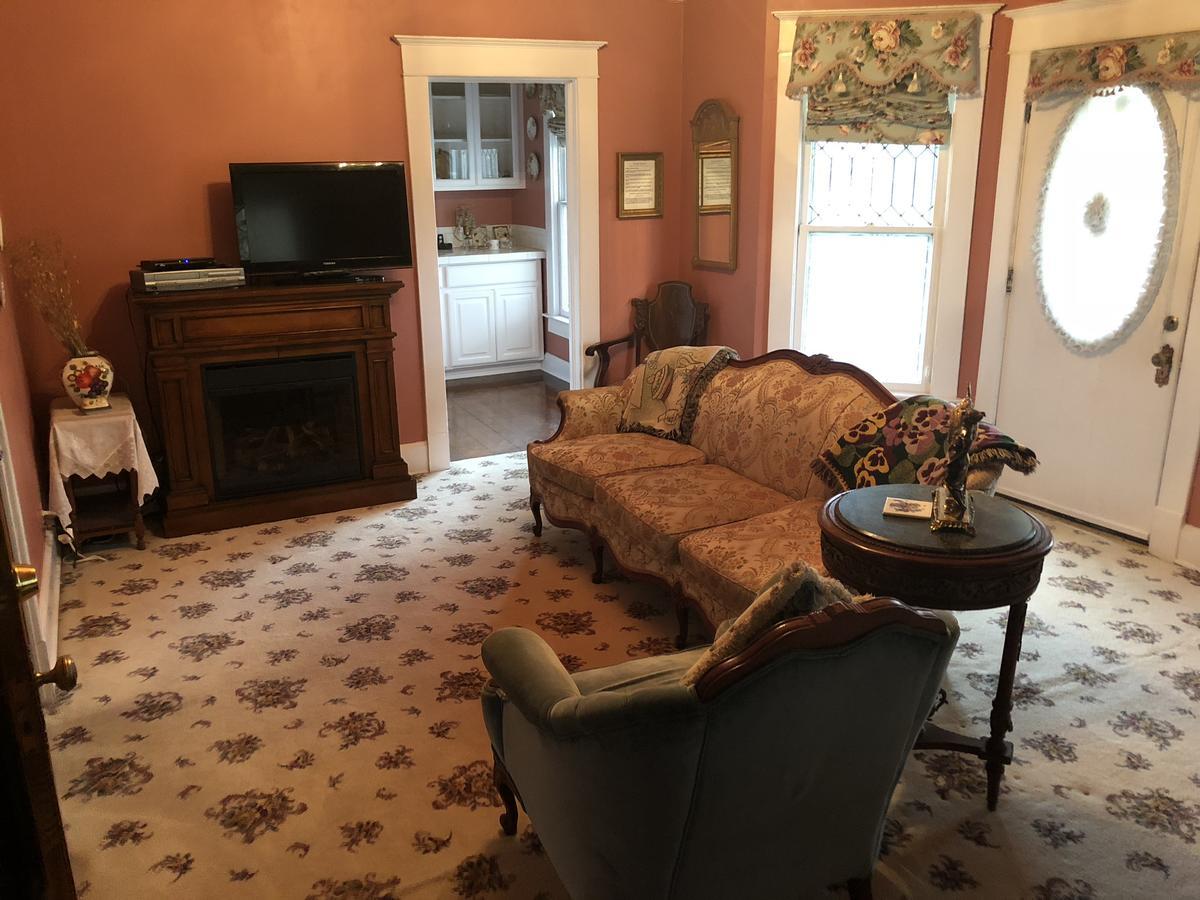 Hayes House Bed And Breakfast Muskogee Eksteriør billede